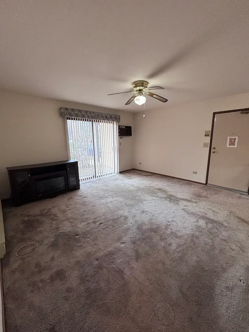 633 Virginia Road #115, Crystal Lake, IL 60014 - #2