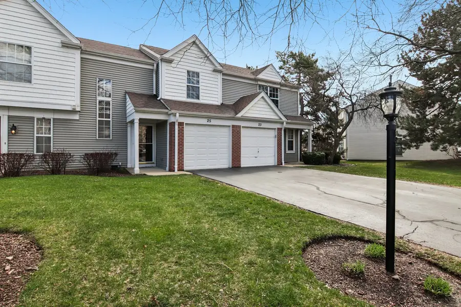 25 N Oltendorf Road, Streamwood, IL 60107 - #2
