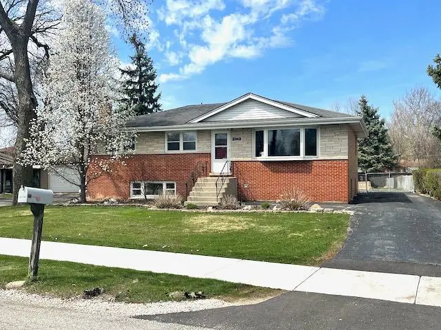 8574 W 73rd Place, Justice, IL 60458 - #1