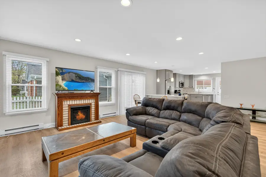 7225 Oxford Circle, Fox Lake, IL 60020 - #2