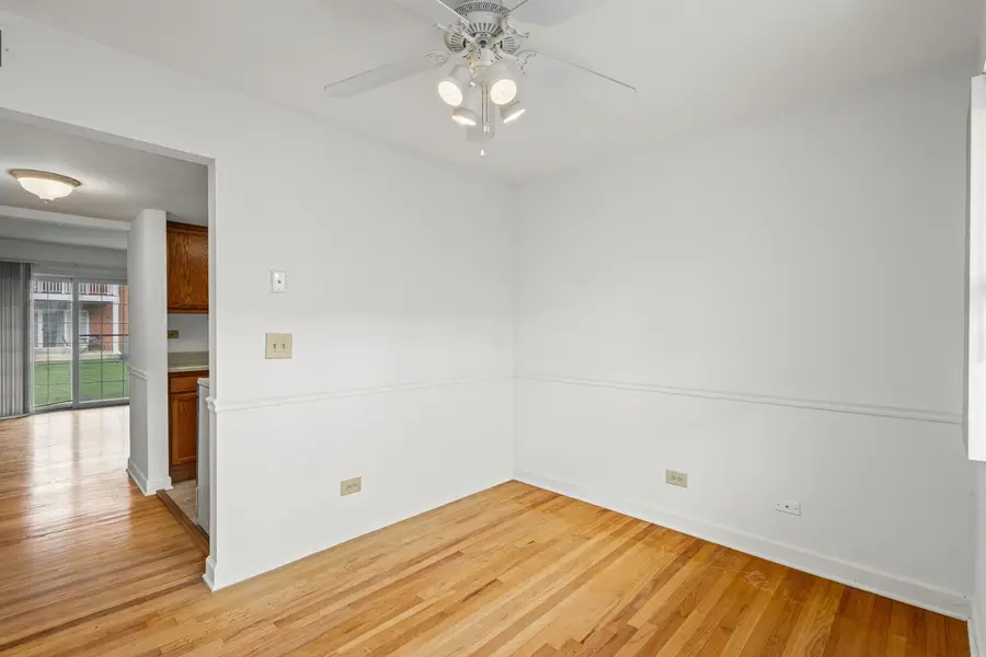 169 E Palatine Road #E, Palatine, IL 60067 - #3