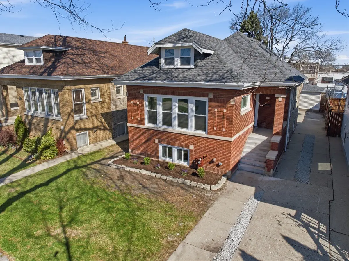 5020 W Fletcher Street, Chicago, IL 60641 - #1