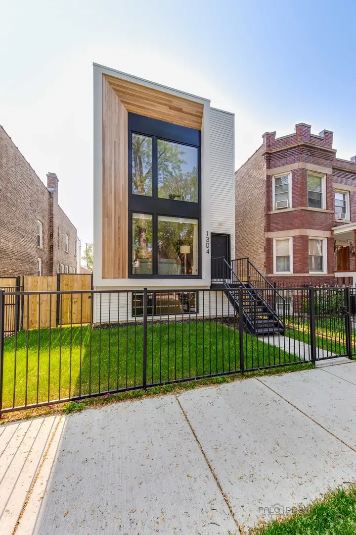 1304 N Lawndale Avenue, Chicago, IL 60651 - #1