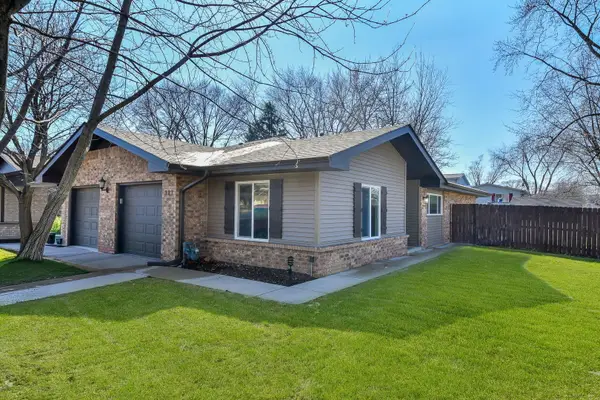 327 S Jackson Street, Batavia, IL 60510