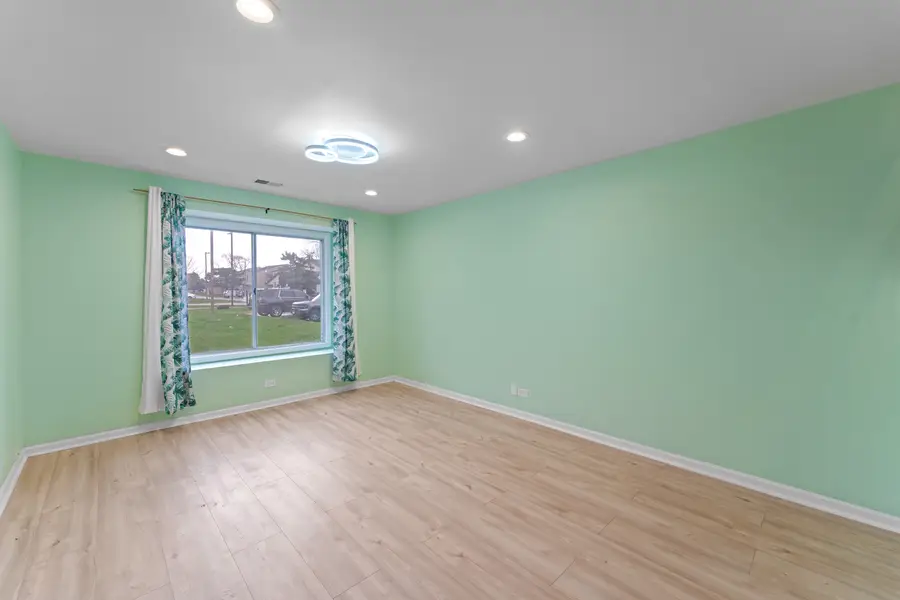 15D Fernwood Drive, Bolingbrook, IL 60440 - #3