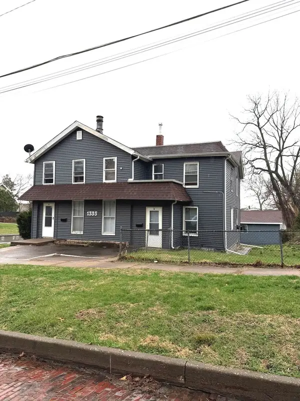 1335 E 9th Street, Davenport, IA 52803