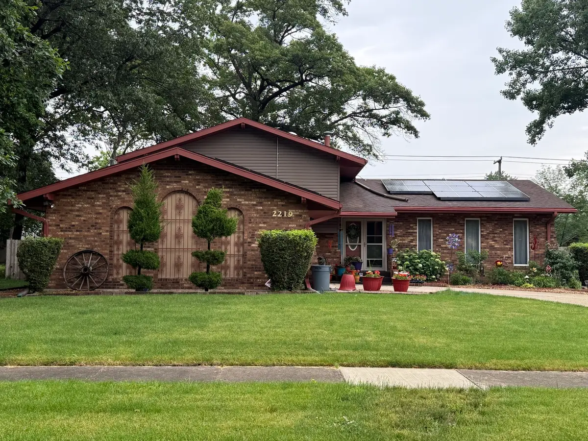 2219 Fiesta Drive, Joliet, IL 60432 - #1