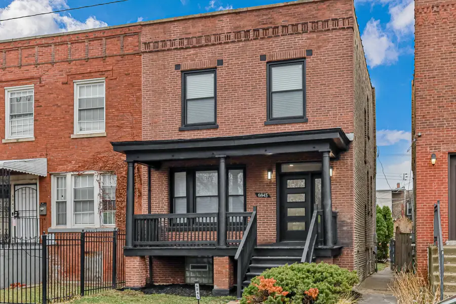 6845 S Saint Lawrence Avenue, Chicago, IL 60637 - #2