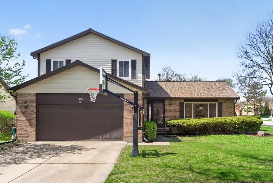 1336 Rose Boulevard, Buffalo Grove, IL 60089 - #2