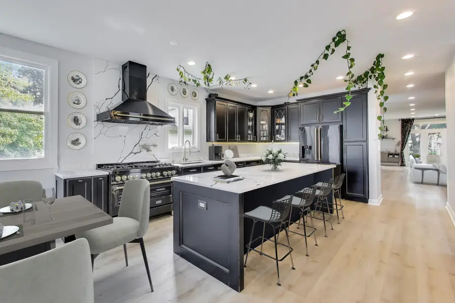 6431 N Paulina Street, Chicago, IL 60626 - #3