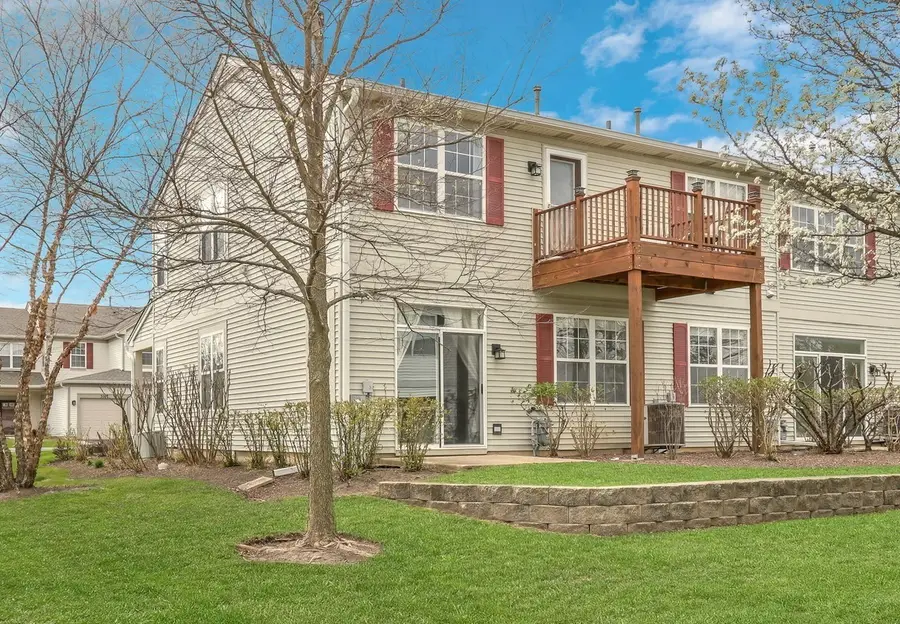 3175 Falling Waters Lane, Lindenhurst, IL 60046 - #2