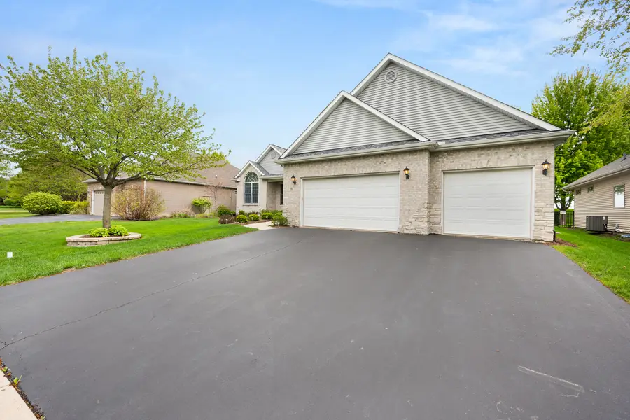 223 Quinlan Avenue, Dekalb, IL 60115 - #3