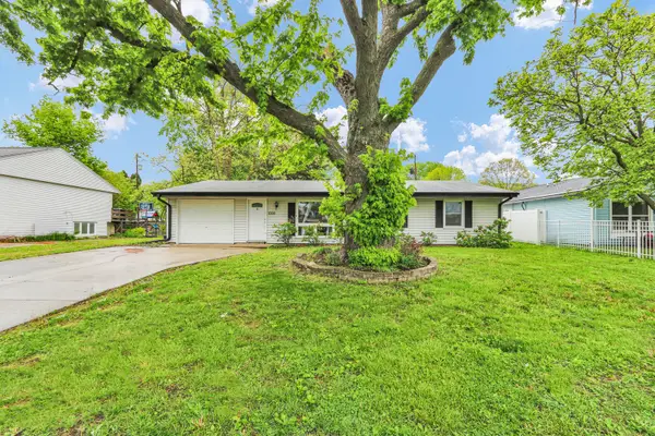 1008 Stratford Drive, Champaign, IL 61821
