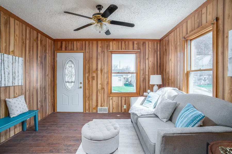 3127 Homestead Avenue, Davenport, IA 52802 - #2