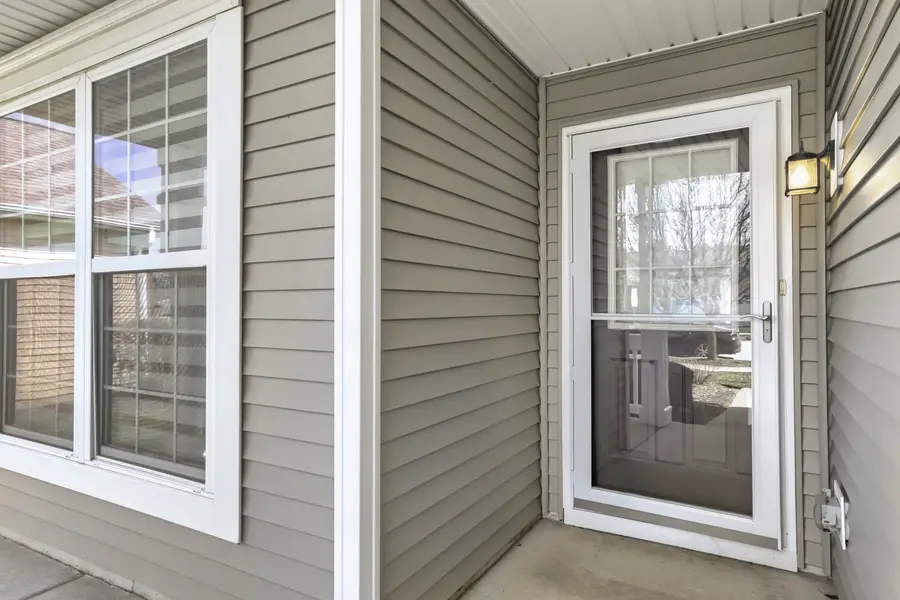 3321 Rockwell Circle, Mundelein, IL 60060 - #2