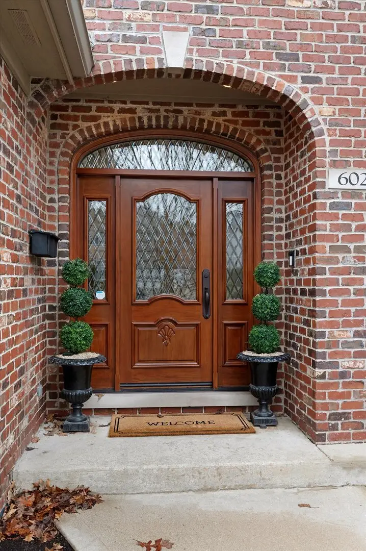 602 S Sunnyside Avenue, Elmhurst, IL 60126 - #2