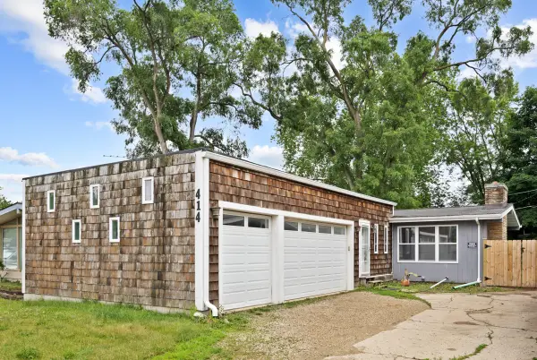 414 E Liberty Street, Wauconda, IL 60084