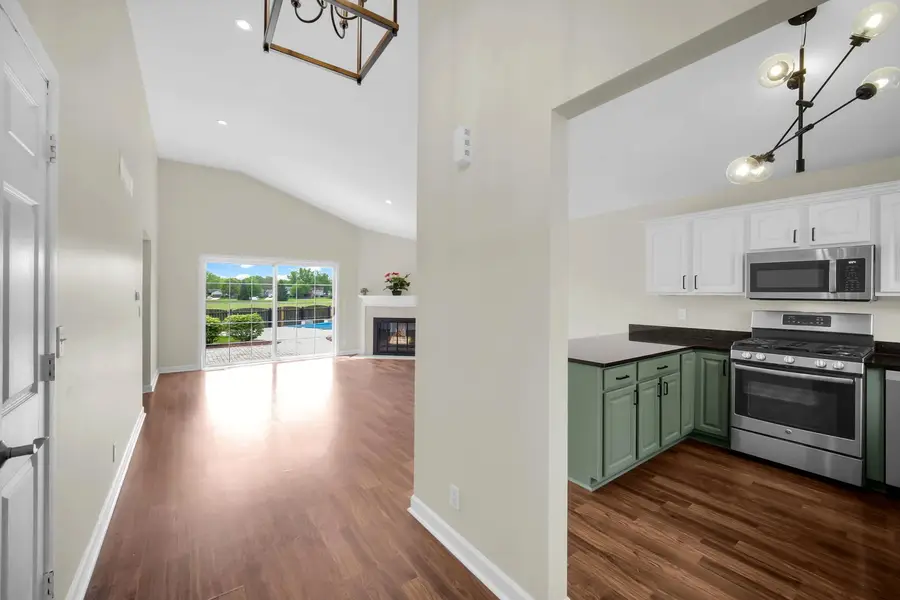 115 Abbeywood Circle, Streamwood, IL 60107 - #2