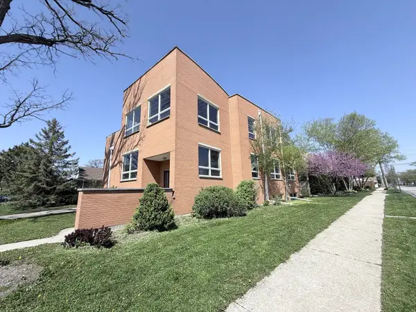 2201 N 77th Avenue, Elmwood Park, IL 60707