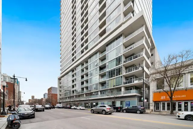 1720 S Michigan Avenue #401, Chicago, IL 60616 - #2