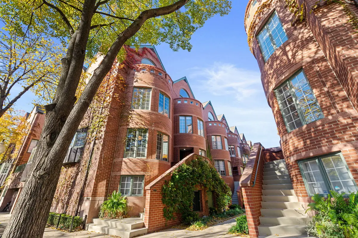 414 W Wisconsin Street #H, Chicago, IL 60614 - #1