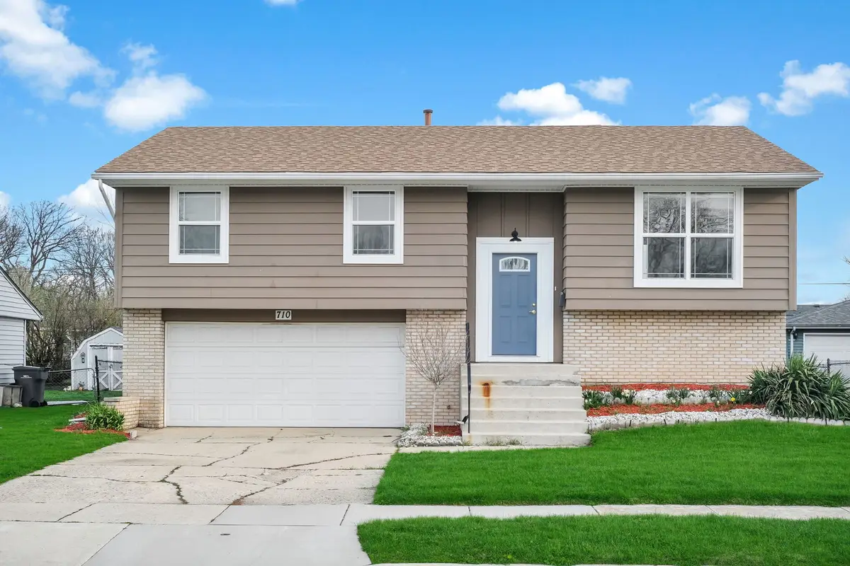 710 Union Avenue, Romeoville, IL 60446 - #1