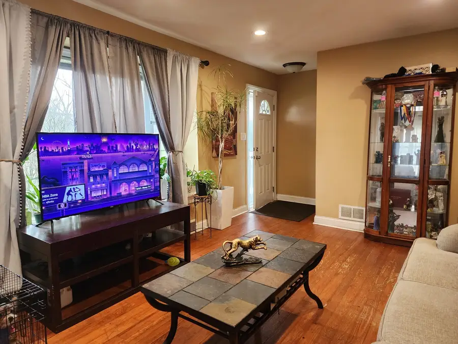 14772 Lincoln Avenue, Dolton, IL 60419 - #2