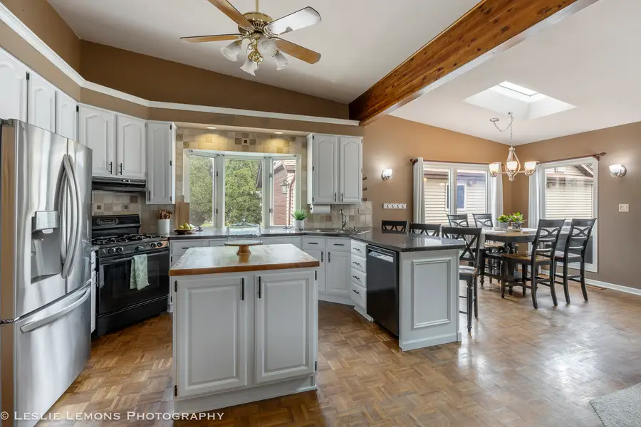 221 69th Street, Darien, IL 60561 - #3