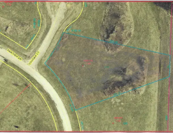 1945 Cougar Court, Dixon, IL 61021