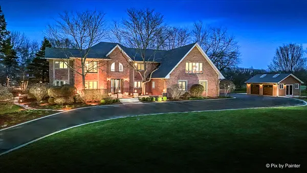 8 Moate Lane, Barrington Hills, IL 60010