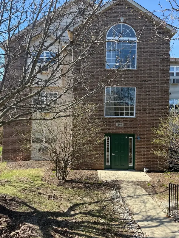 440 Cunat Boulevard #2F, Richmond, IL 60071