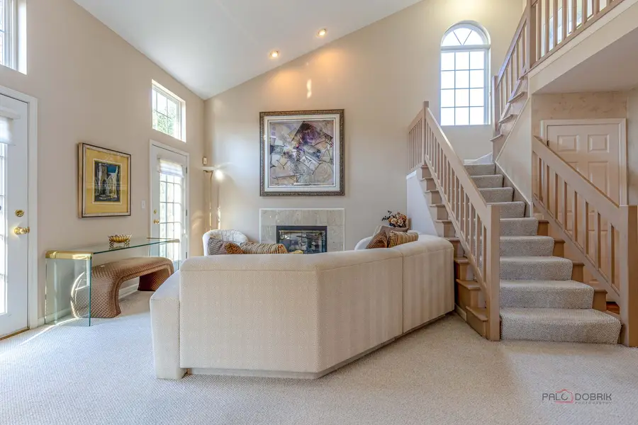 20 Ashford Court, Lincolnshire, IL 60069 - #3