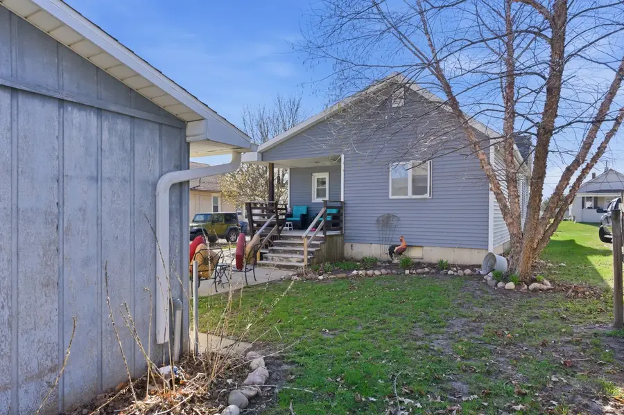 1306 Crosat Street, Lasalle, IL 61301 - #3