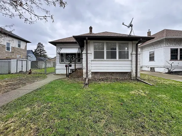 2416 Farnam Street, Davenport, IA 52803