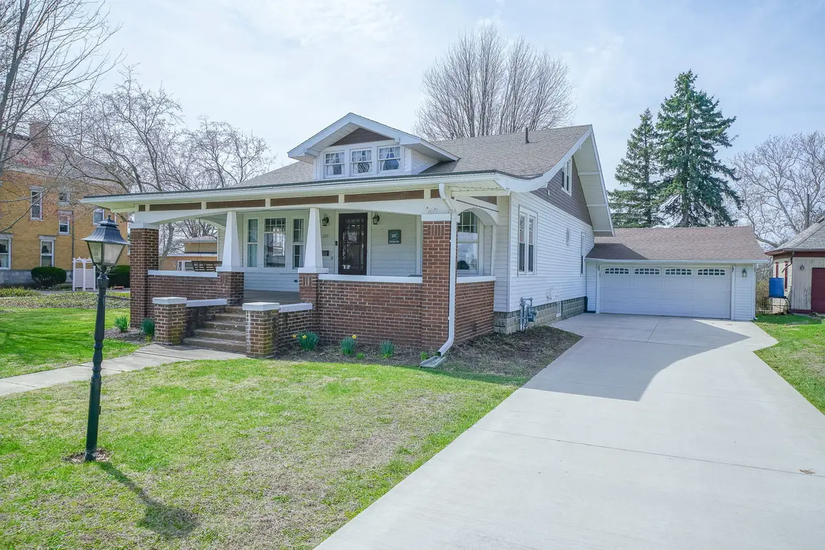 107 N Barber, Polo, IL 61064 - #1