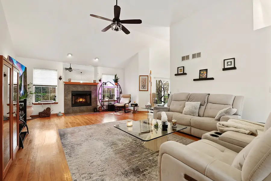 16608 Karen Springs Drive, Lockport, IL 60441 - #3