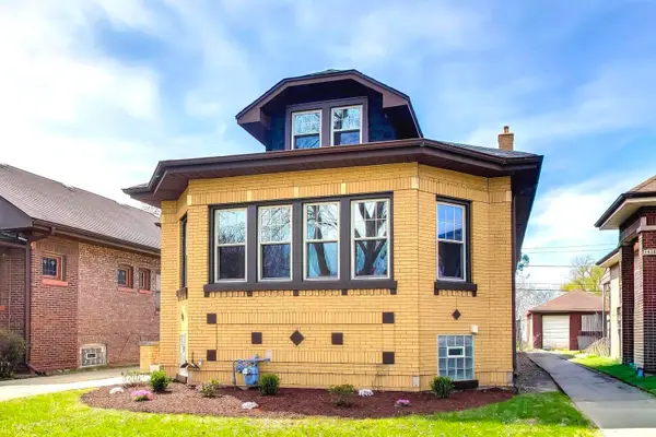 1442 S 15th Avenue, Maywood, IL 60153