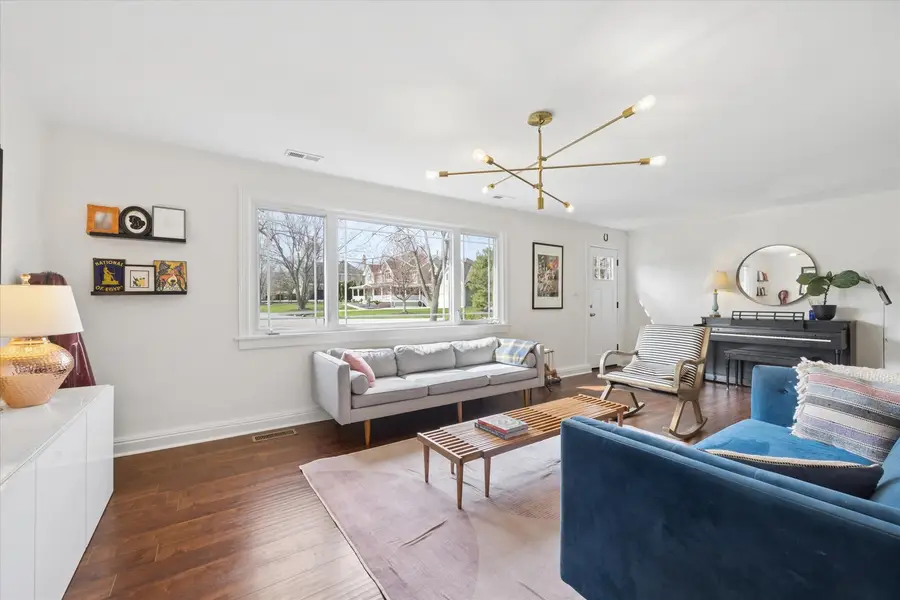 2000 W 55th Place, La Grange Highlands, IL 60525 - #3