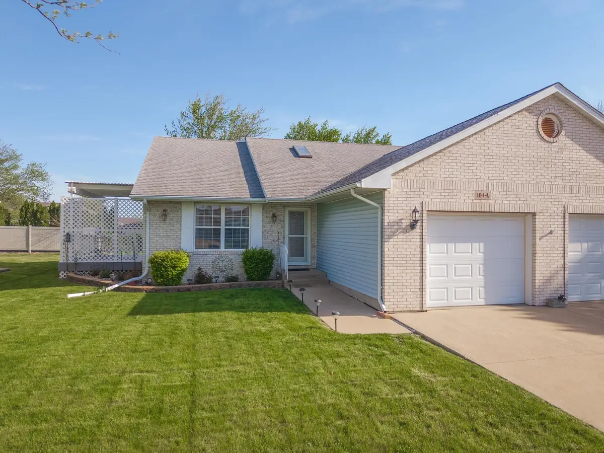 104 Susan Drive #A, Dwight, IL 60420 - #1