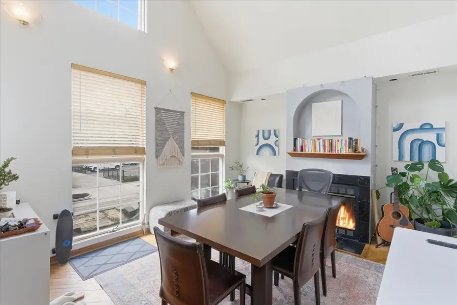 2016 W Charleston Avenue, Chicago, IL 60647 - #2