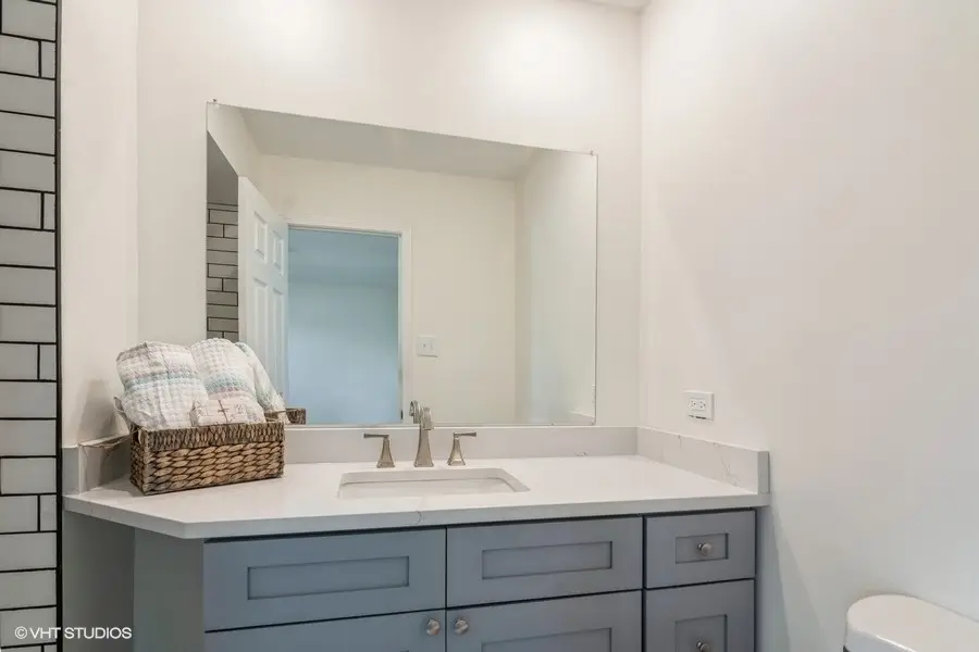 1142 E 159th Place, South Holland, IL 60473 - #3