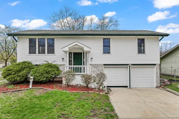 161 Oakwood Drive, Bolingbrook, IL 60440