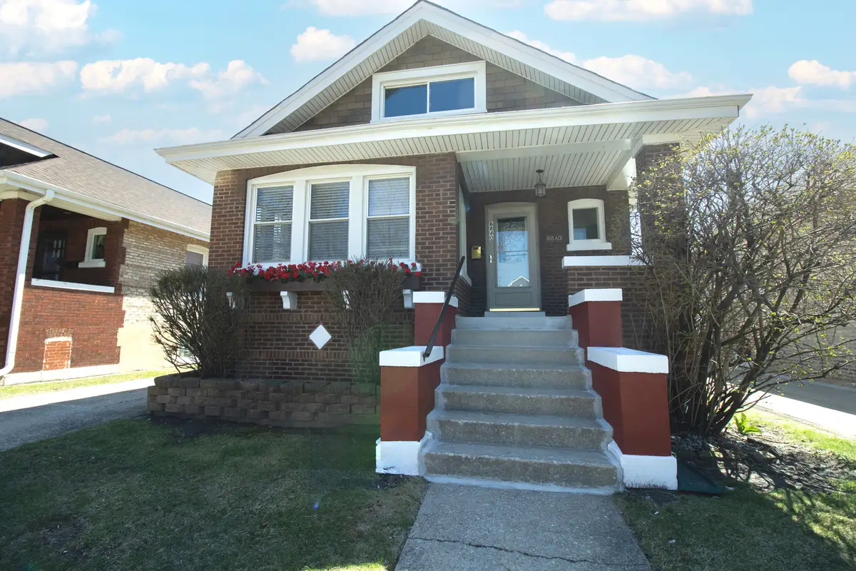 6840 30th Street, Berwyn, IL 60402 - #1