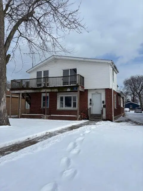 2205 Eshcol Avenue, Zion, IL 60099