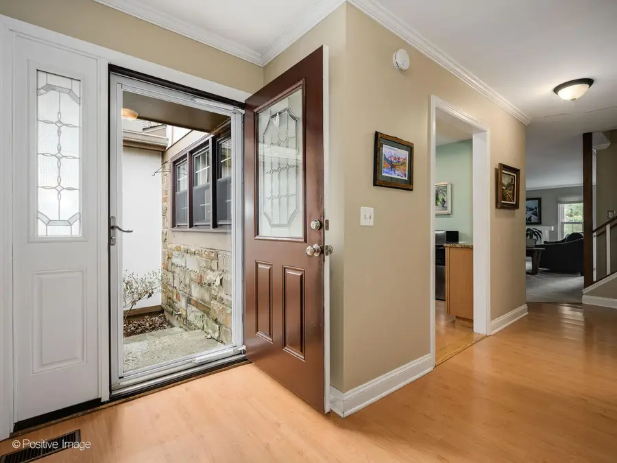 1150 Oakview Drive, Wheaton, IL 60187 - #3