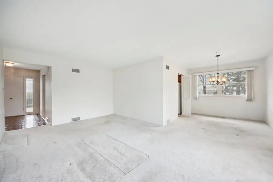 817 Belair Drive, Darien, IL 60561 - #2