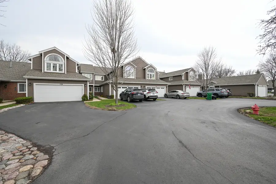 136 S Lawford Court, Bloomingdale, IL 60108 - #3