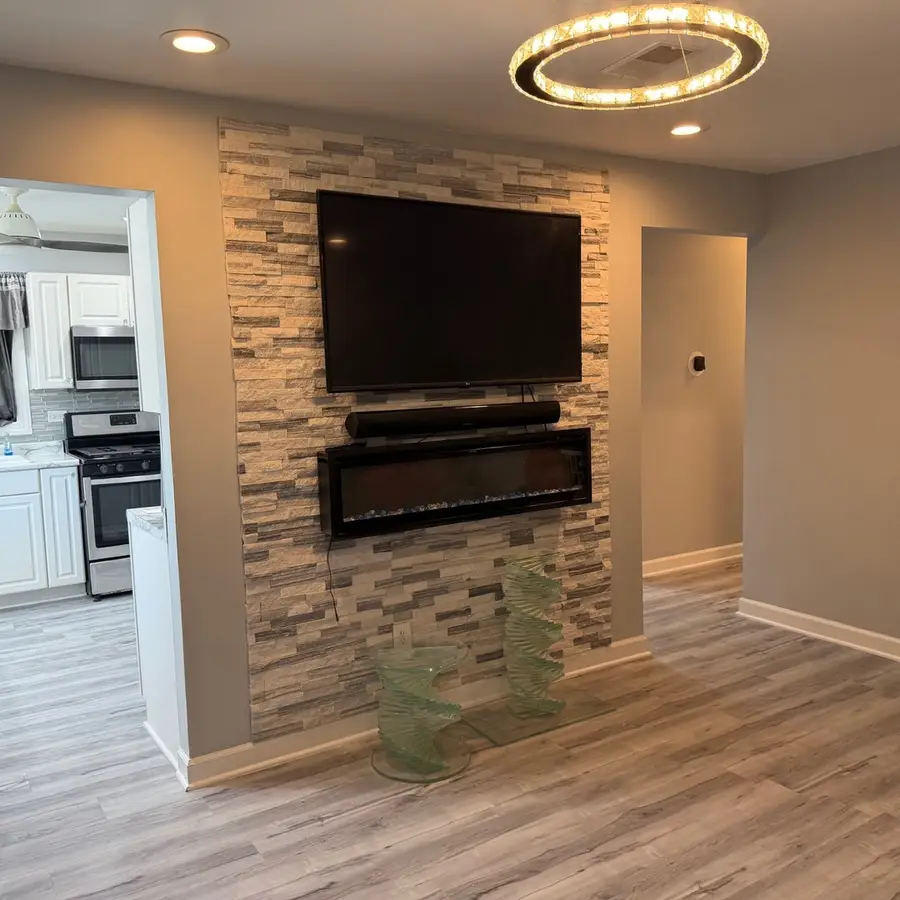 15541 6th Avenue, Phoenix, IL 60426 - #3