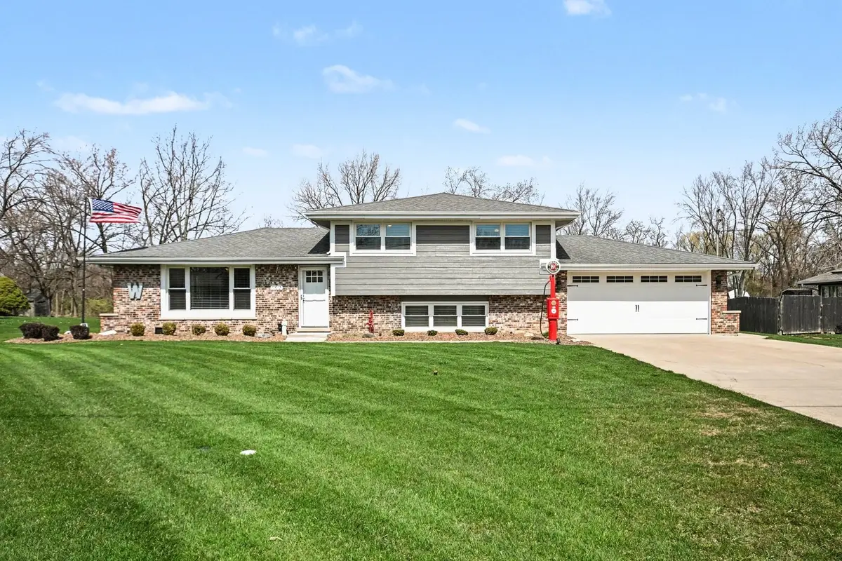 11612 N Brightway Drive, Mokena, IL 60448 - #1