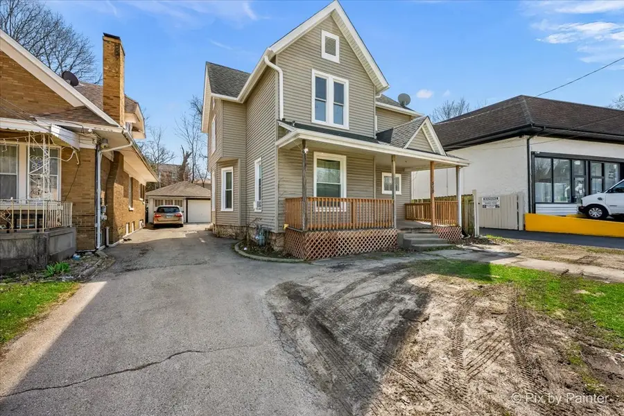 519 W Highland Avenue, Elgin, IL 60123 - #3